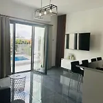 Ermis Sunset Апартаменты
